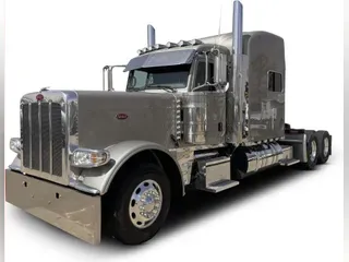 2024 Peterbilt 389