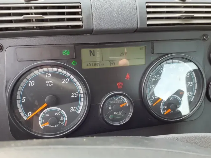 2020 FREIGHTLINER/MERCEDES CASCADIA 125