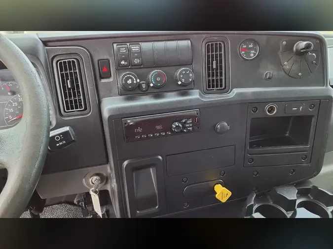 2020 NAVISTAR INTERNATIONAL MV607 (4X2)