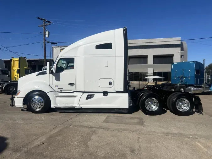 2021 Kenworth T680