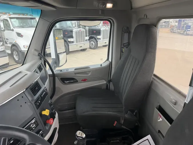 2019 Peterbilt 567