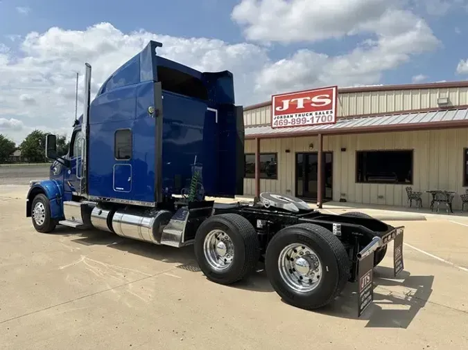 2021 PETERBILT 567