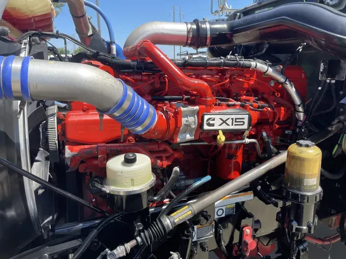 2021 Peterbilt 389