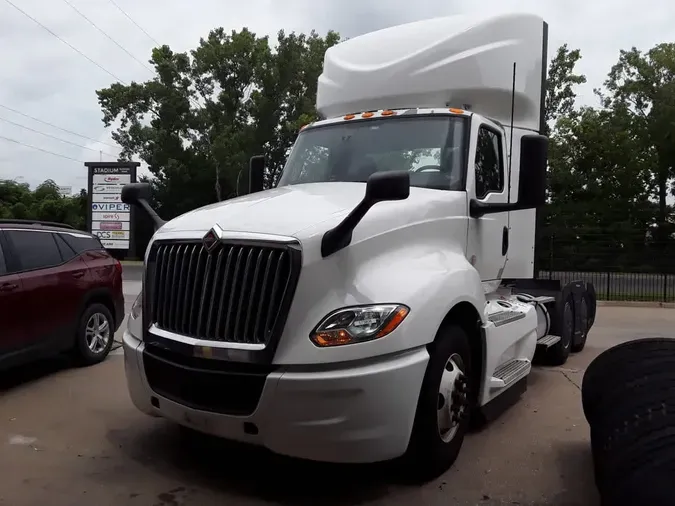 2022 NAVISTAR INTERNATIONAL LT625 DAYCAB T/Abe1e3374d33c93bbddc71e0f7bd12bb8