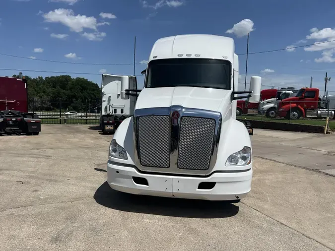 2021 Kenworth T680