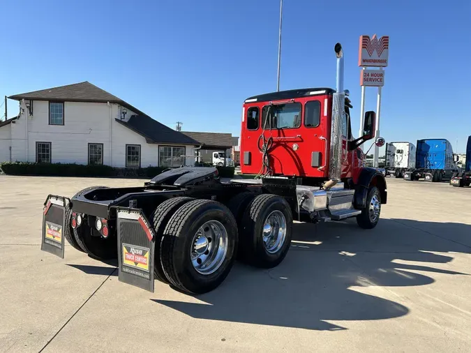 2020 Peterbilt 567