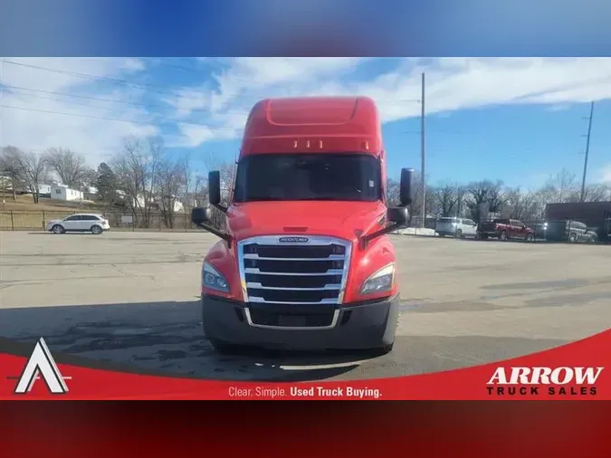 2021 FREIGHTLINER CA126