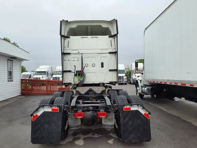 2019 NAVISTAR INTERNATIONAL LT625 SLPR CAB