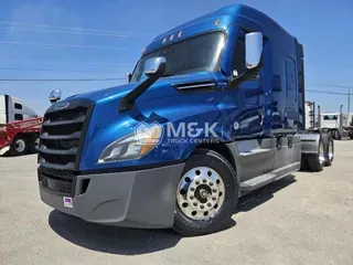 2021 FREIGHTLINER Cascadia 126