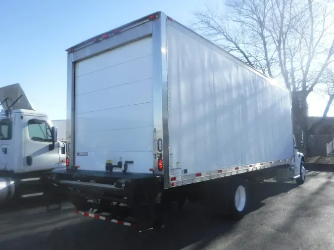 2015 FREIGHTLINER/MERCEDES M2 106