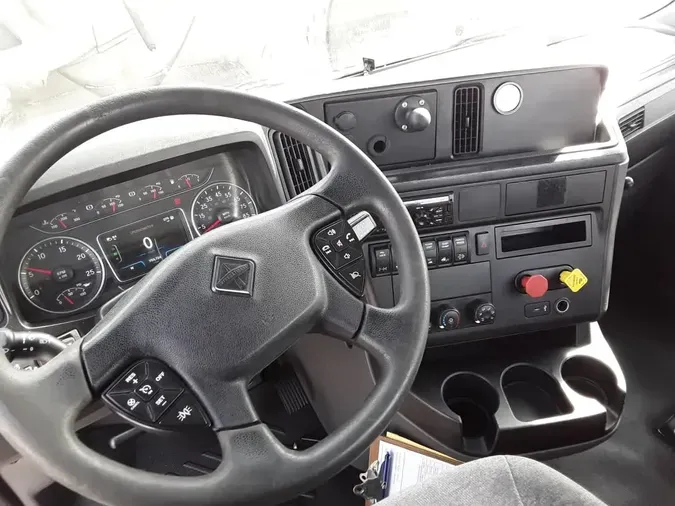 2020 NAVISTAR INTERNATIONAL RH613 DAYCAB T/A