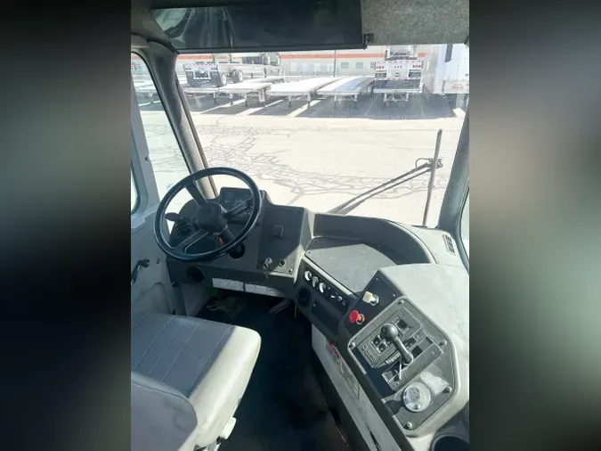 2017 KALMAR OTTAWA T2