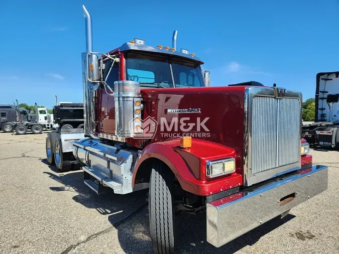 2019 WESTERN STAR 4900EX