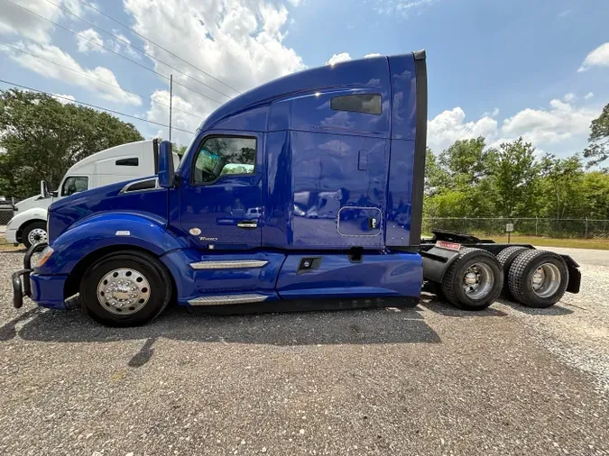 2022 Kenworth T680