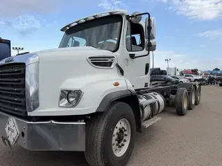 2013 FREIGHTLINER 114SD