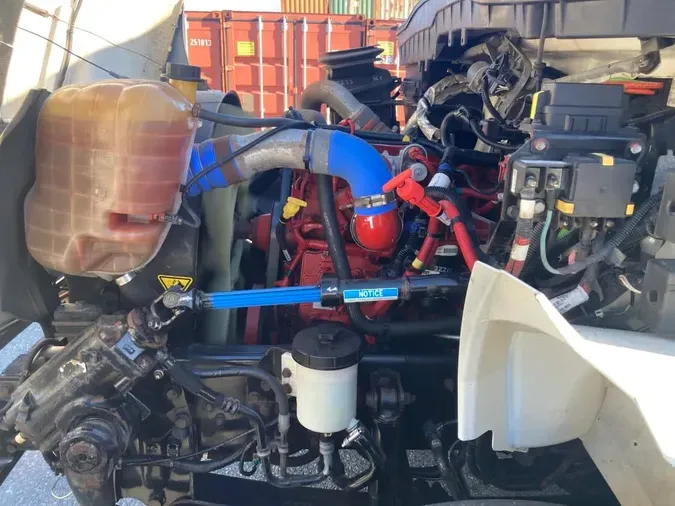 2019 NAVISTAR INTERNATIONAL 4300