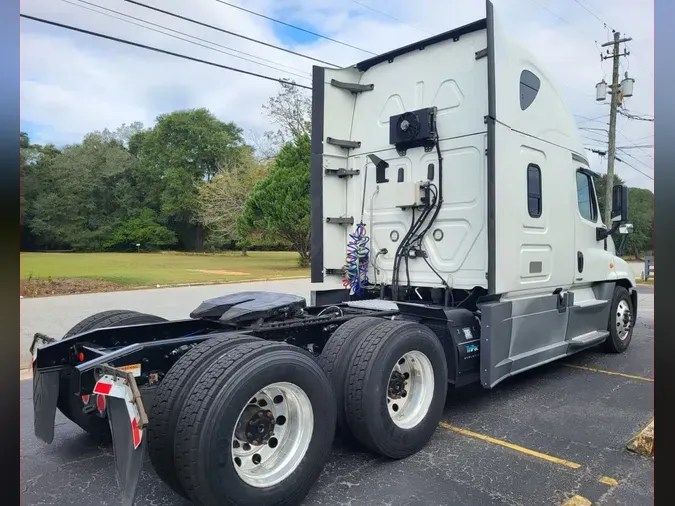 2020 FREIGHTLINER/MERCEDES CASCADIA 125be380602b804a61aa53f217783baabf0