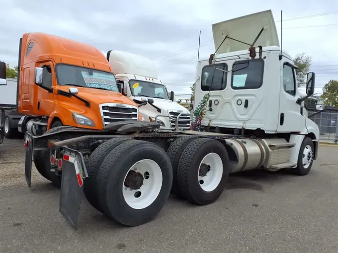2019 FREIGHTLINER/MERCEDES NEW CASCADIA PX12664