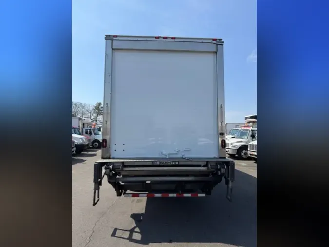 2019 FREIGHTLINER/MERCEDES M2 106