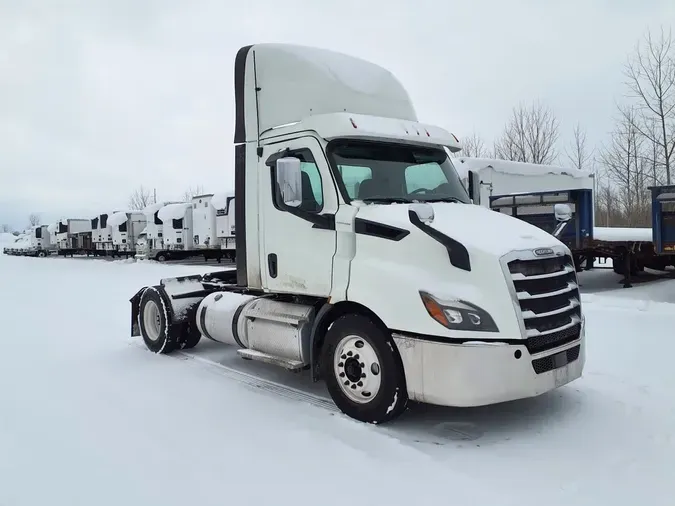 2019 FREIGHTLINER/MERCEDES NEW CASCADIA 116