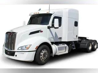 2023 Peterbilt 579
