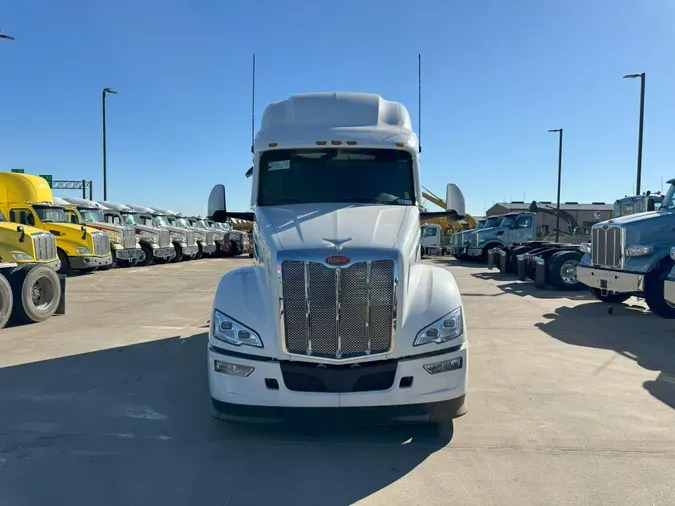 2024 Peterbilt 579