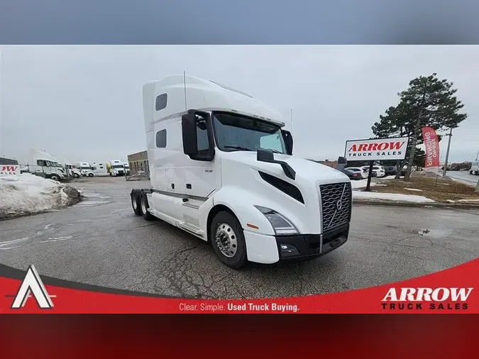 2021 VOLVO VNL64T760