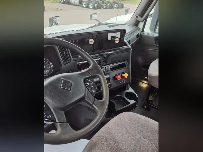 2019 NAVISTAR INTERNATIONAL LT625 DAYCAB T/Abe55b8966e74065e6dbfc9c9211c90f4