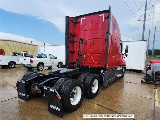 2021 FREIGHTLINER CA126