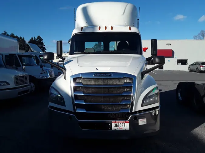 2019 FREIGHTLINER/MERCEDES NEW CASCADIA PX12664