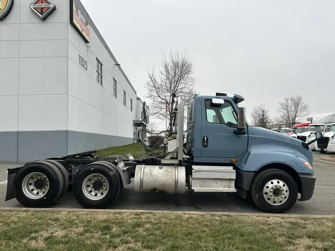 2020 International LT625be5bf9b326ca1a319825d72b0a10ca42