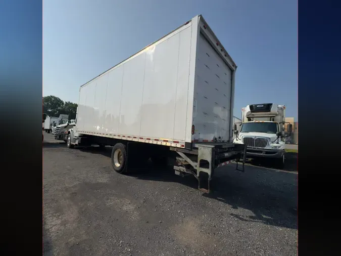 2019 FREIGHTLINER M2 106