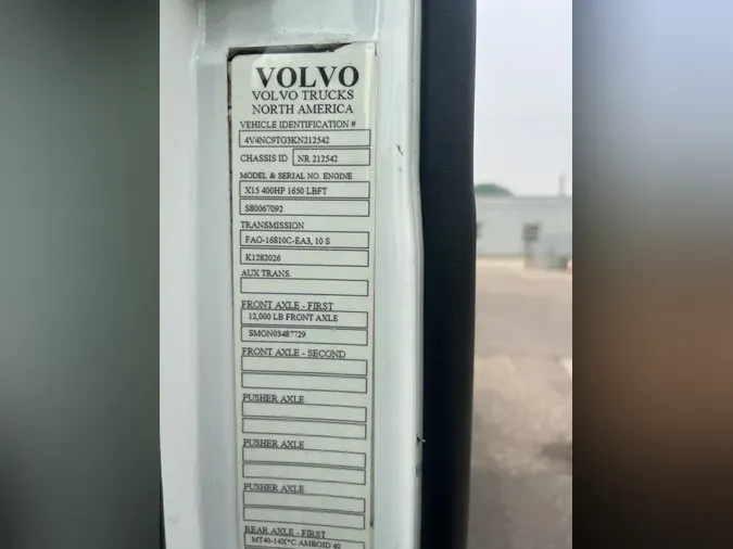 2019 VOLVO VNL64T-300be66253794f0d127b4e0c2ec3e39fce0