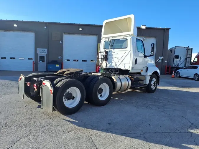 2019 NAVISTAR INTERNATIONAL LT625 DAYCAB T/Abe664f15b3b7f81770efe5053d7f2488