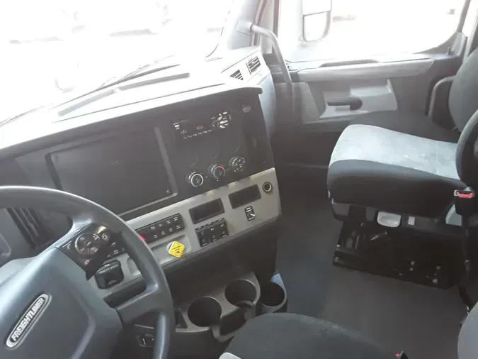 2018 FREIGHTLINER NEW CASCADIA PX12664