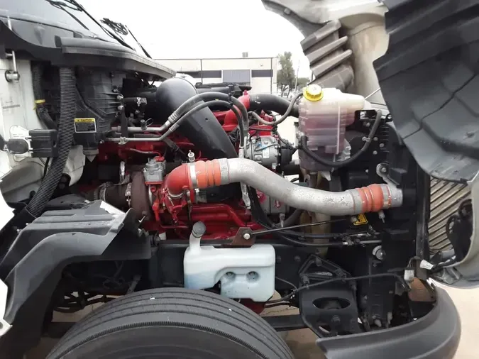 2019 NAVISTAR INTERNATIONAL LT625 DAYCAB T/Abe697142c61499cfb8aaa73516669e3a