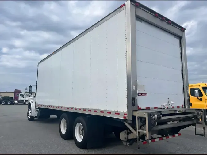 2019 FREIGHTLINER M2 106
