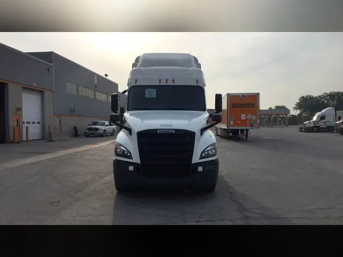 2020 Freightliner Cascadia
