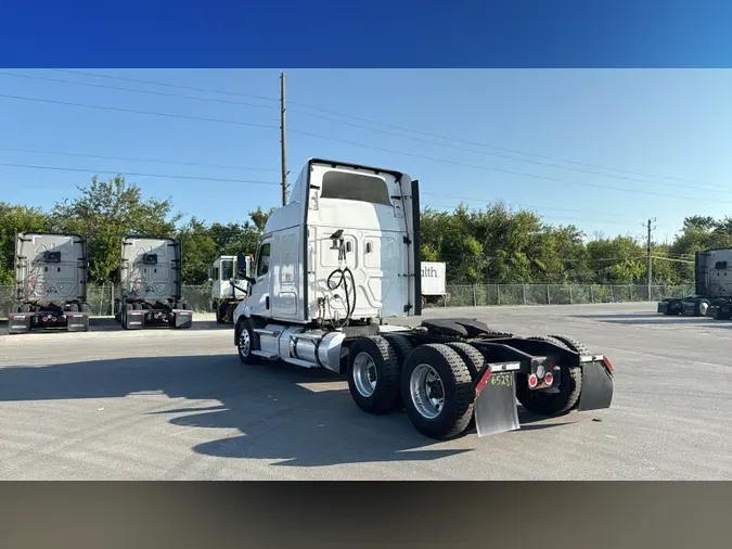 2022 Freightliner Cascadia 126be6fd74e5f3f7ebfff48f5bacaf37319