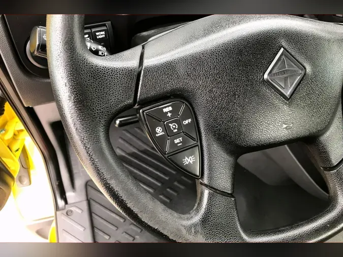 2024 INT LT625 6X4