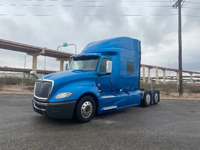 2019 International LT625