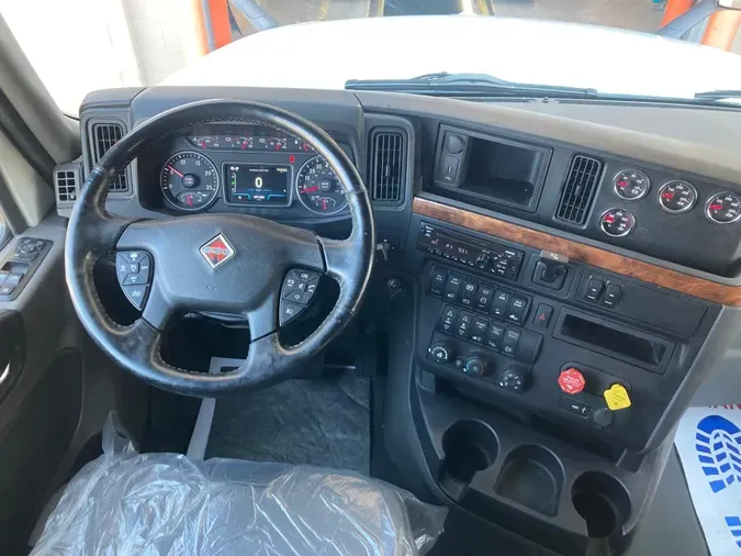 2019 International LT625