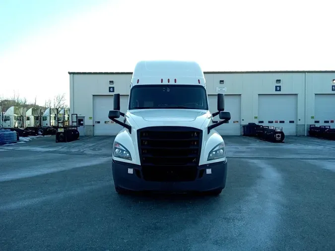 2020 Freightliner Cascadia