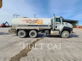 2016 Caterpillar WATER 4000