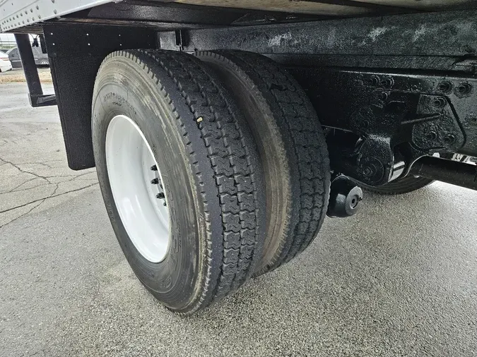 2017 HINO 338 Reefer