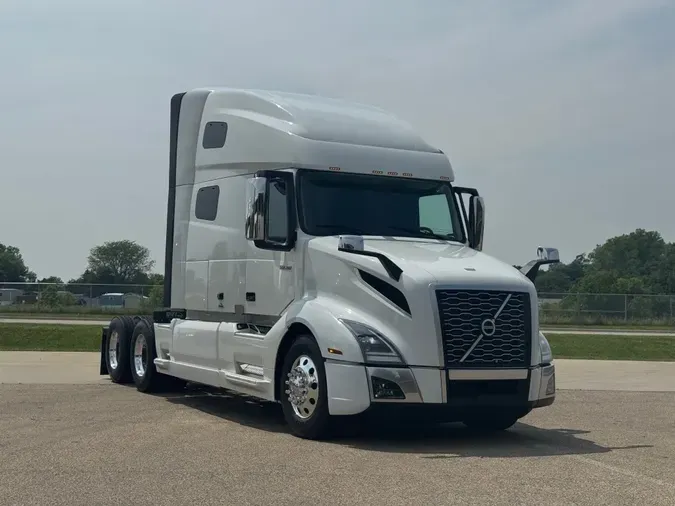 2023 VOLVO VNL64T760be86c4f46dc84053af486a596063a400
