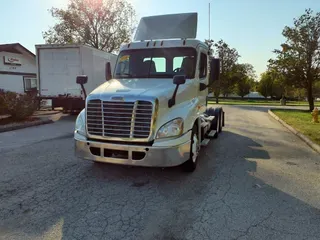 2016 FREIGHTLINER/MERCEDES CASCADIA 125