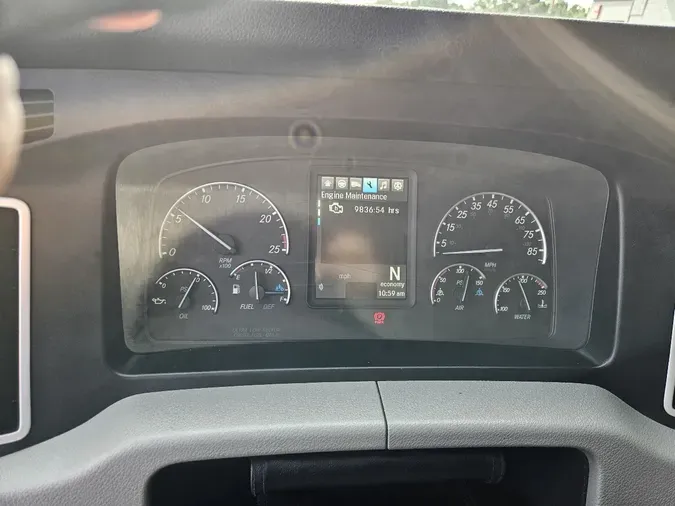 2023 FREIGHTLINER Cascadia 126