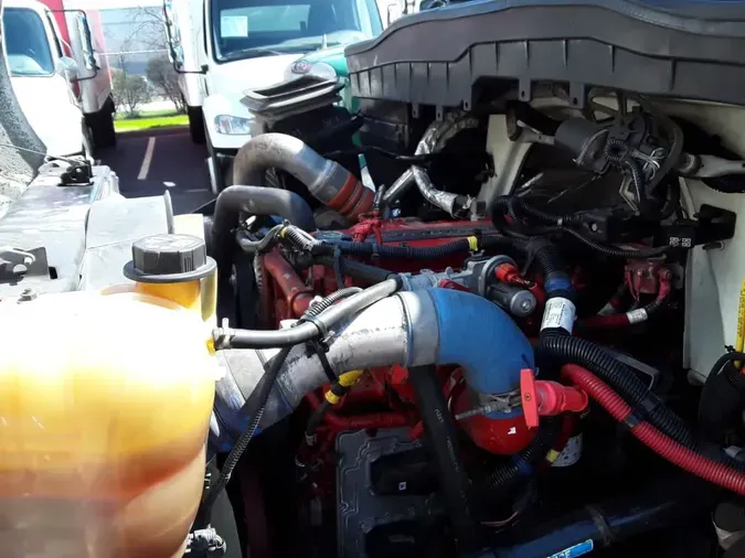 2019 NAVISTAR INTERNATIONAL 4300