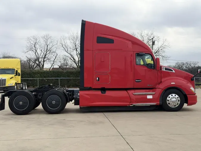 2022 Kenworth T680
